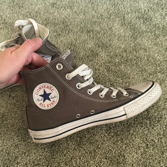 Converse Classic High-Tops in grey and White - Picture 2 of 5